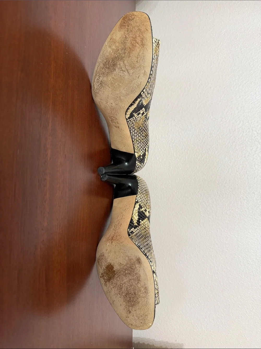 Via Spiga peep toe size 7/12M
